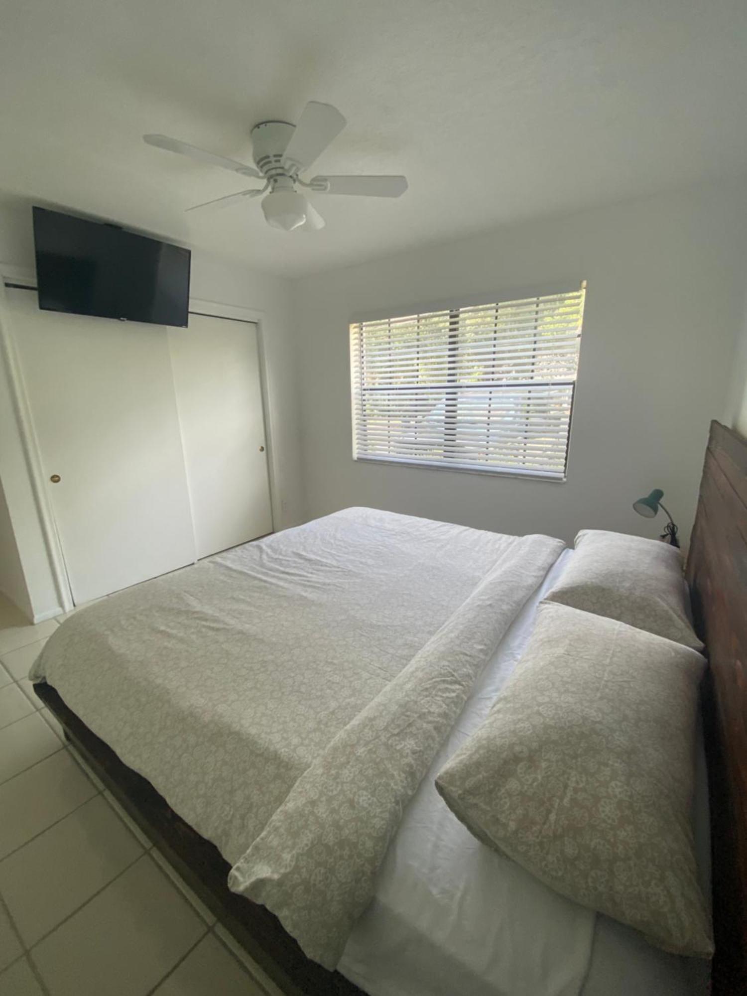 Cozy Downtown Apartments On Water Fort Lauderdale Bagian luar foto