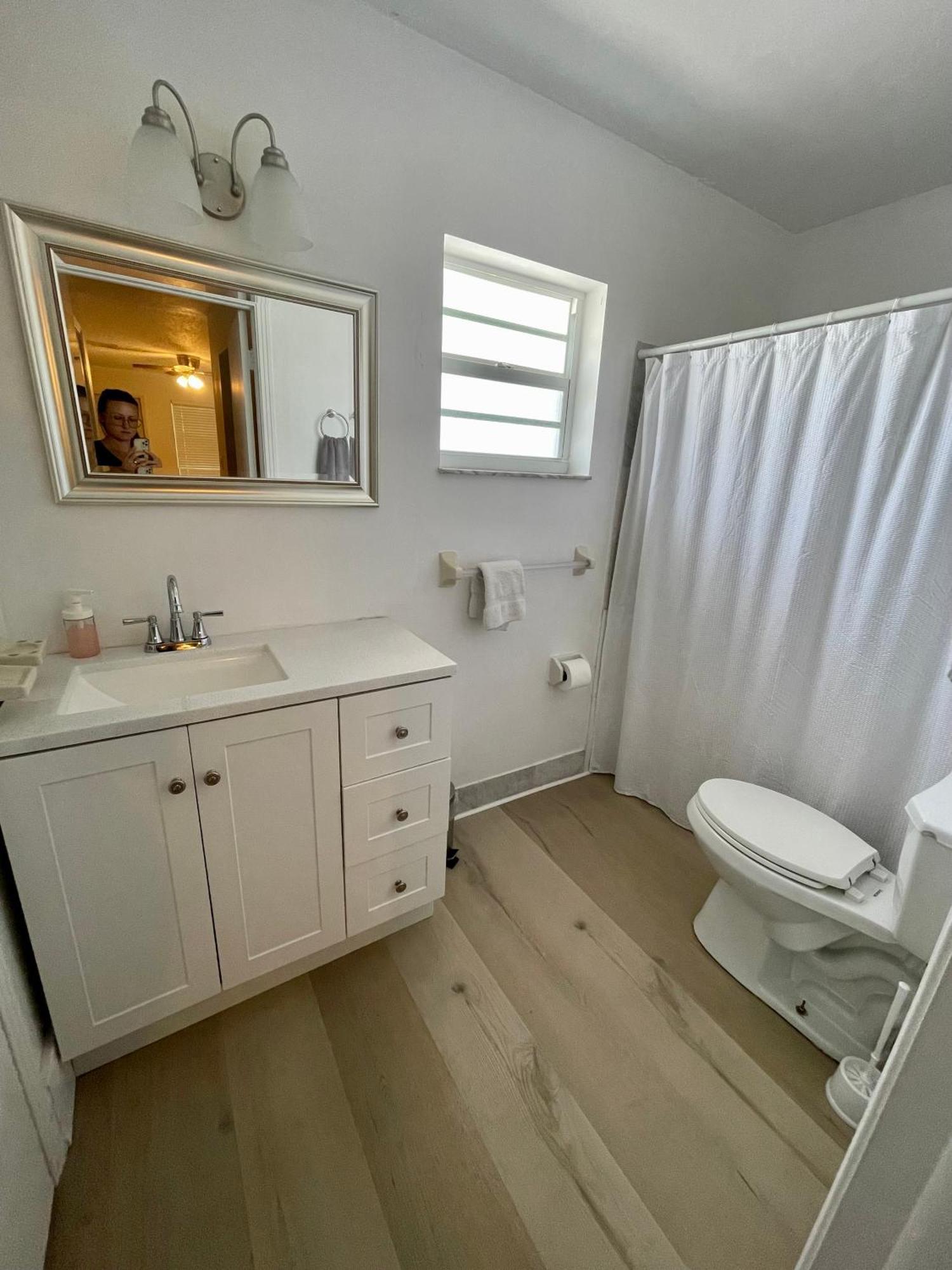 Cozy Downtown Apartments On Water Fort Lauderdale Bagian luar foto