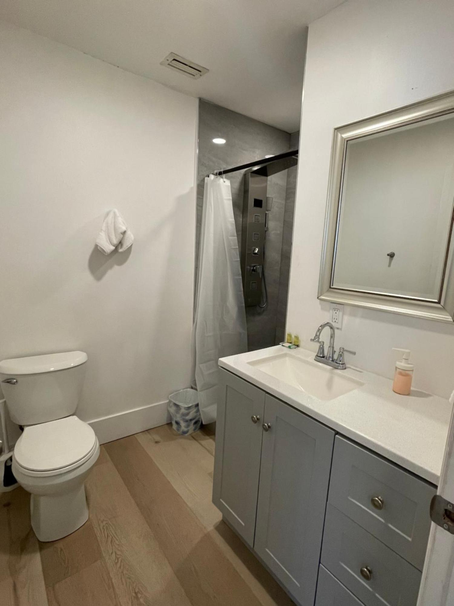 Cozy Downtown Apartments On Water Fort Lauderdale Bagian luar foto
