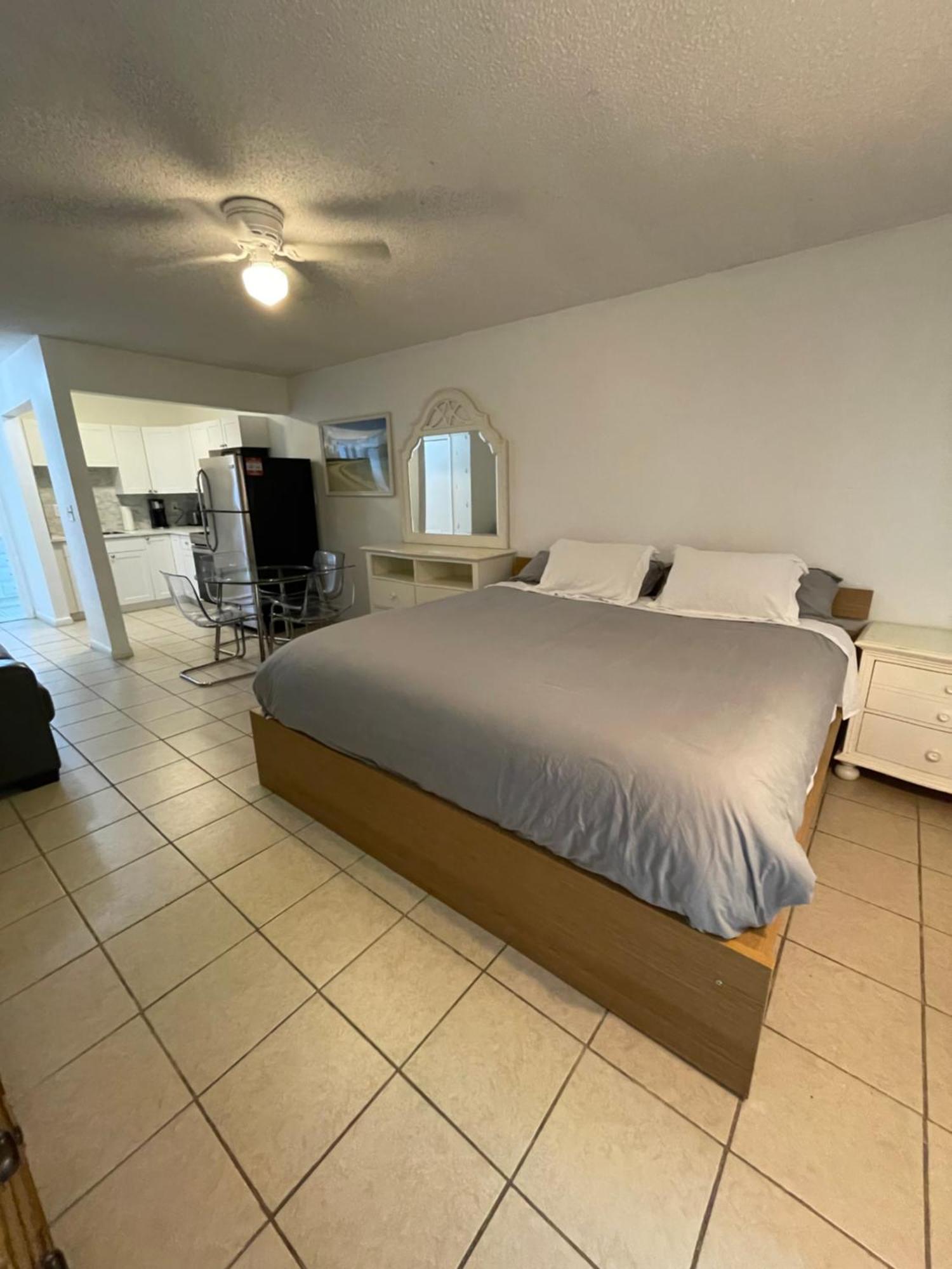 Cozy Downtown Apartments On Water Fort Lauderdale Bagian luar foto