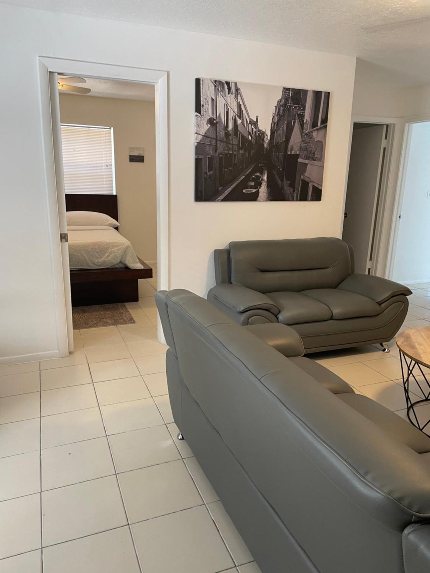 Cozy Downtown Apartments On Water Fort Lauderdale Bagian luar foto